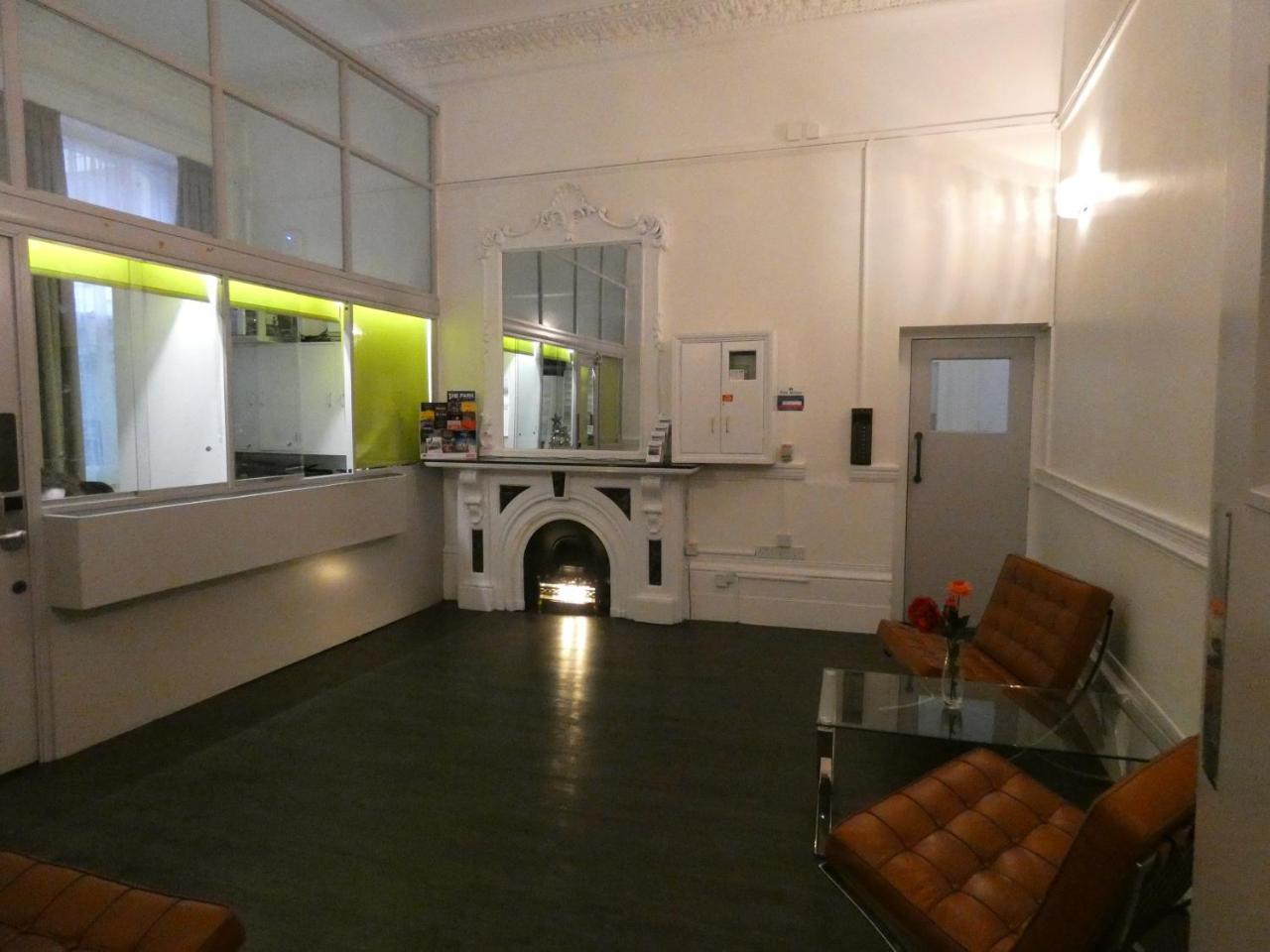 Ostello New Mansion House  Londra Esterno foto